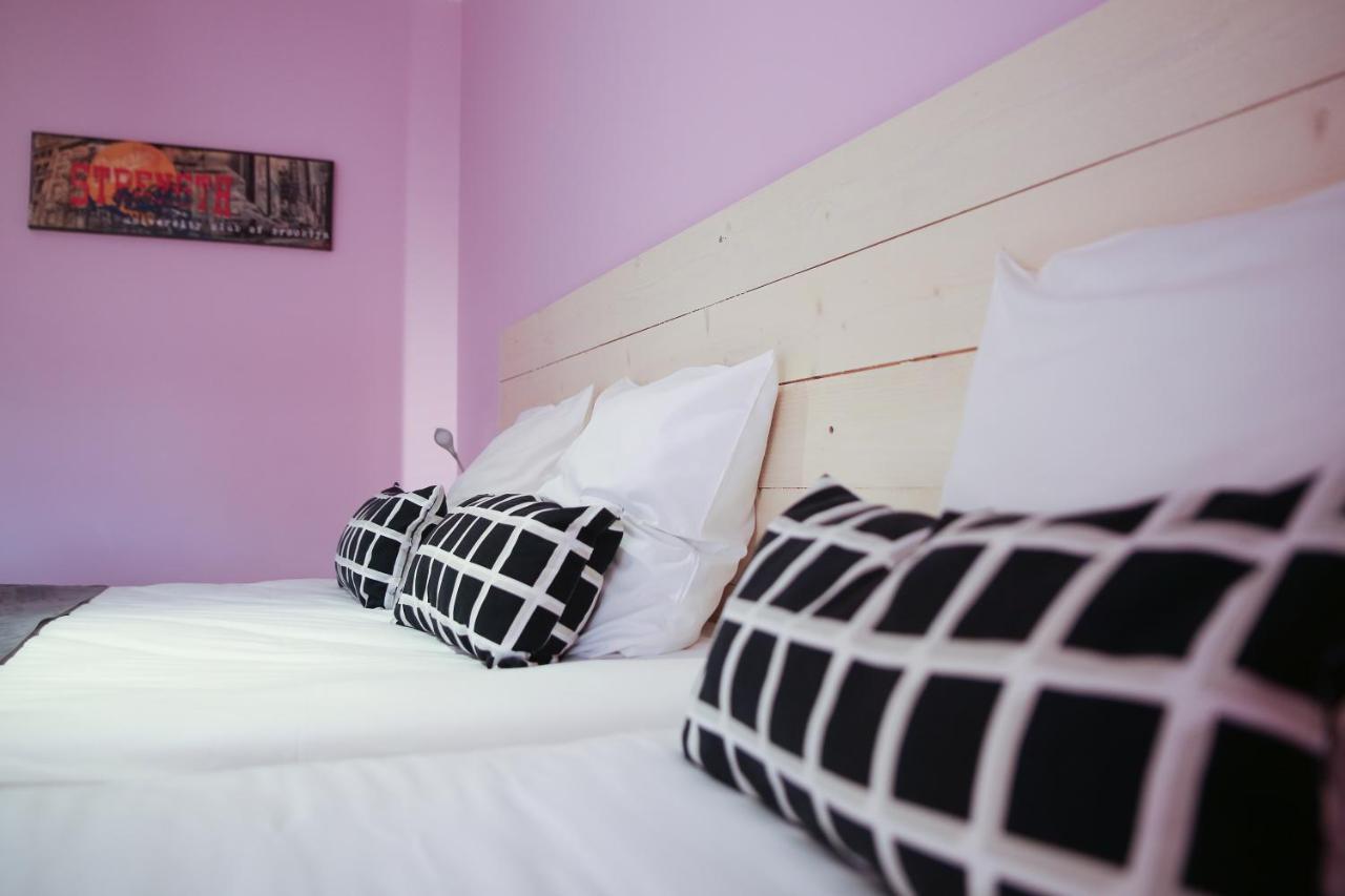 Hotel La Couronne Marmande Buitenkant foto