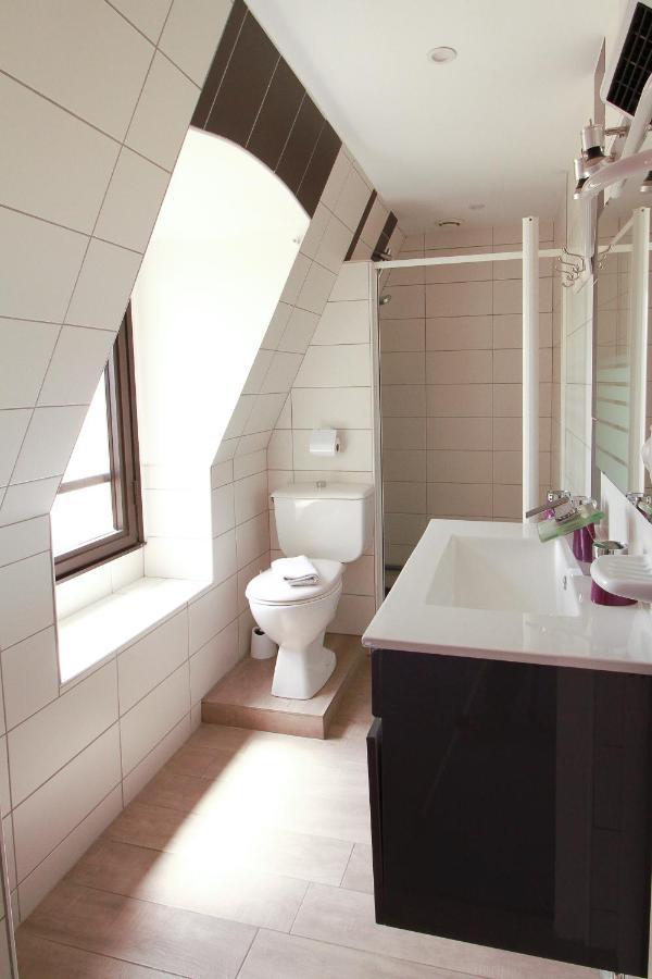 Hotel La Couronne Marmande Buitenkant foto