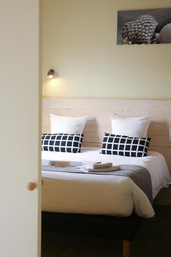 Hotel La Couronne Marmande Buitenkant foto