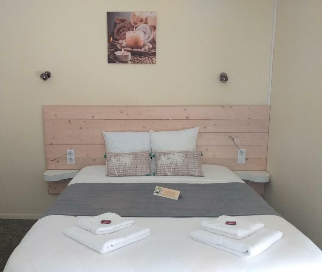 Hotel La Couronne Marmande Buitenkant foto
